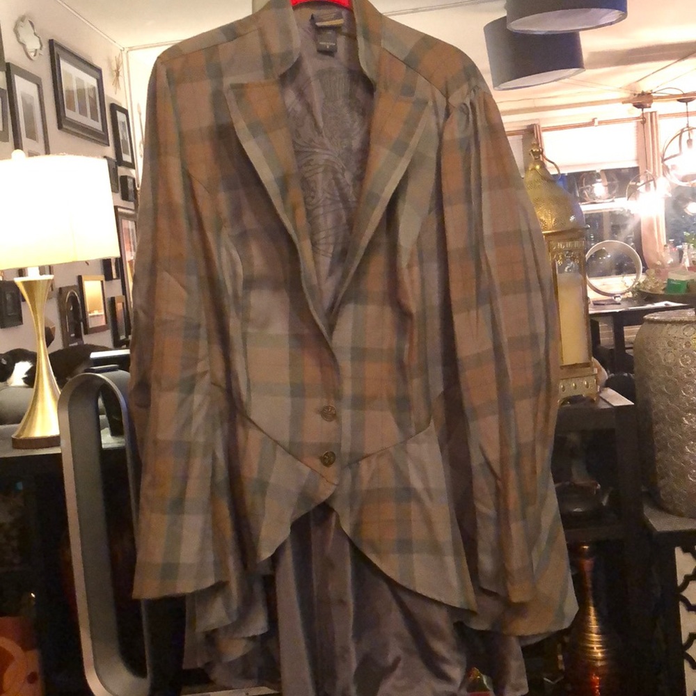 Torrid Outlander high low blazer